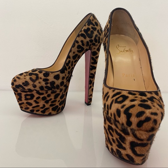 Christian Louboutin Animal Print High Heels with Platform - Picture 4 of 13